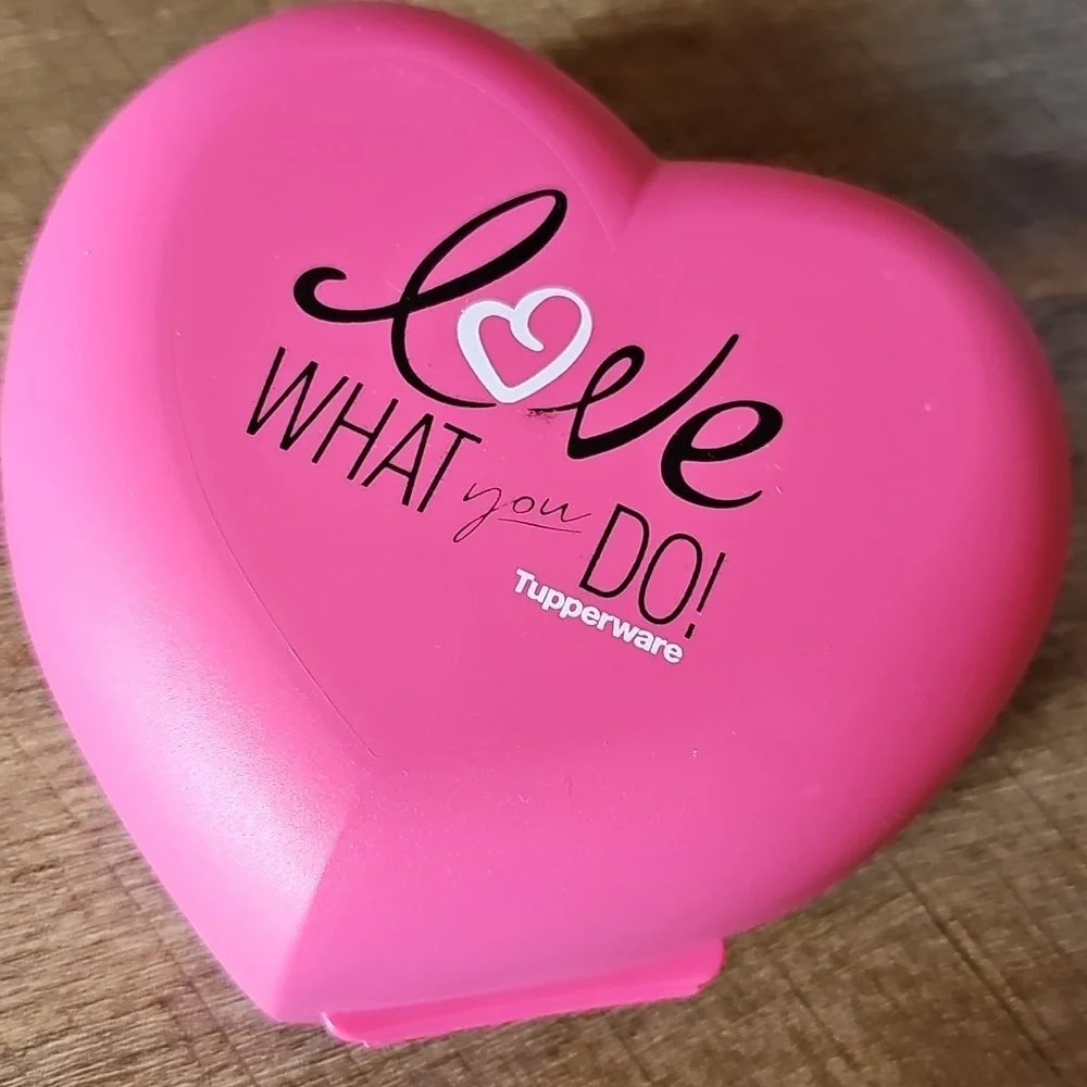 Tupperware heart keepers